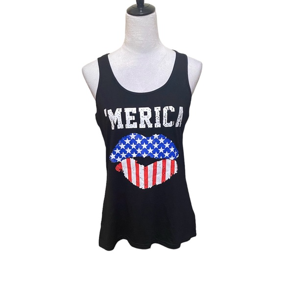 Tops - NWT America Flag Lips Tank